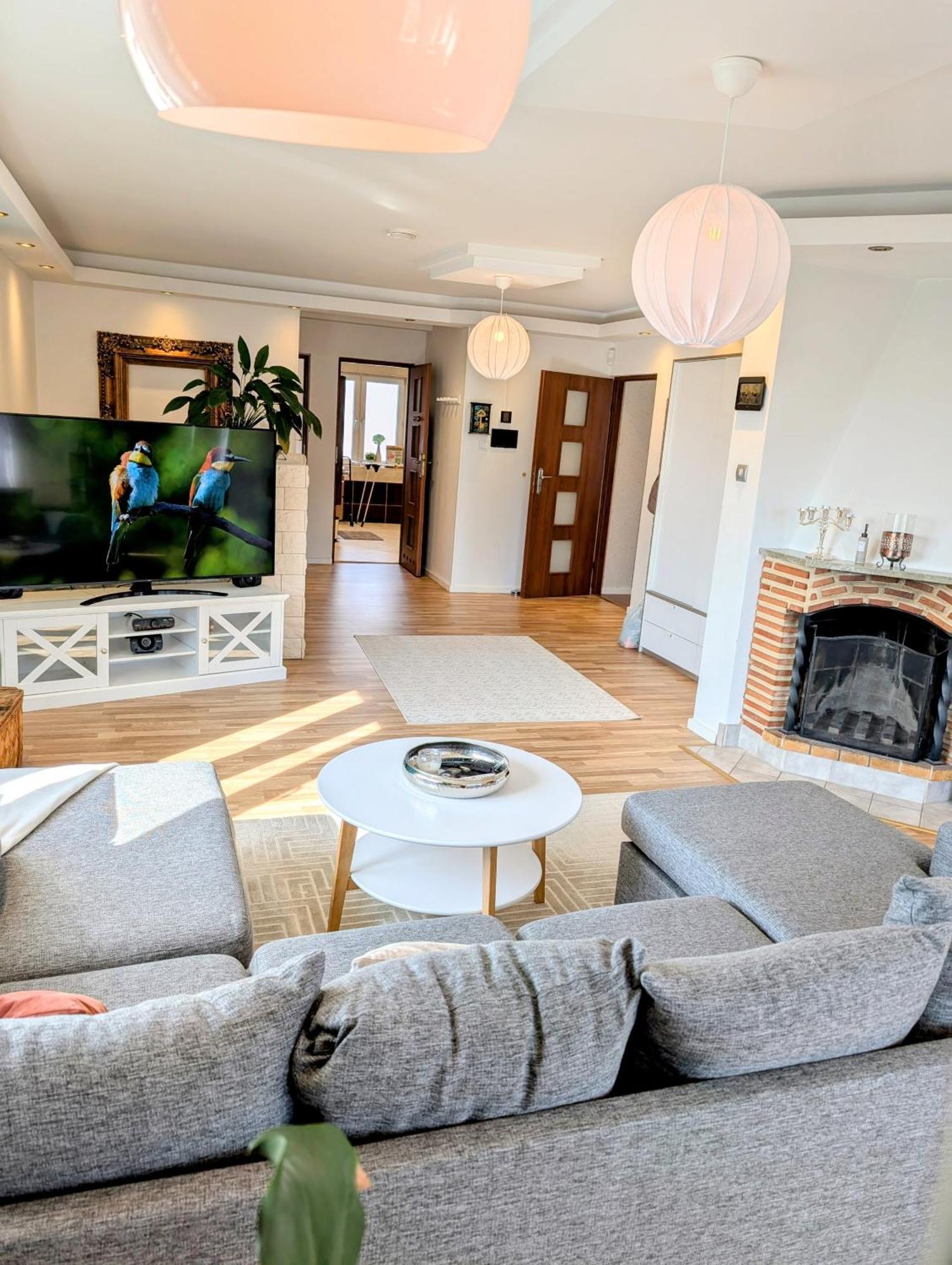 Luxury Villa 130 M2 Centrally 卡特琳娜霍尔姆 外观 照片